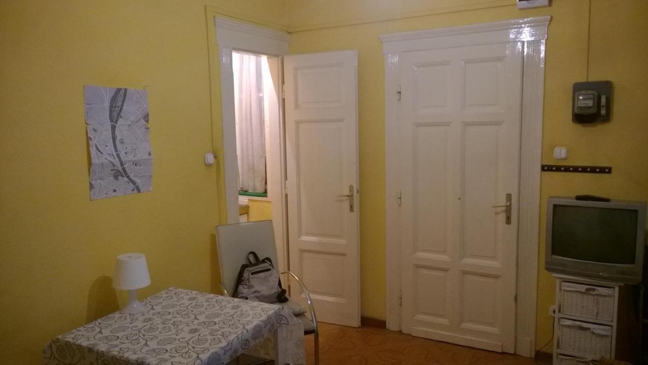 White Ship Apartman Budapest Eksteriør billede