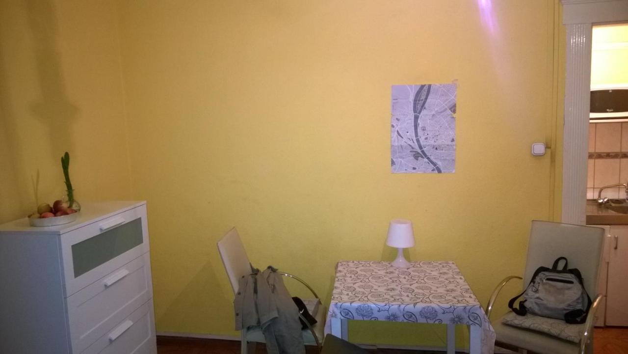 White Ship Apartman Budapest Eksteriør billede