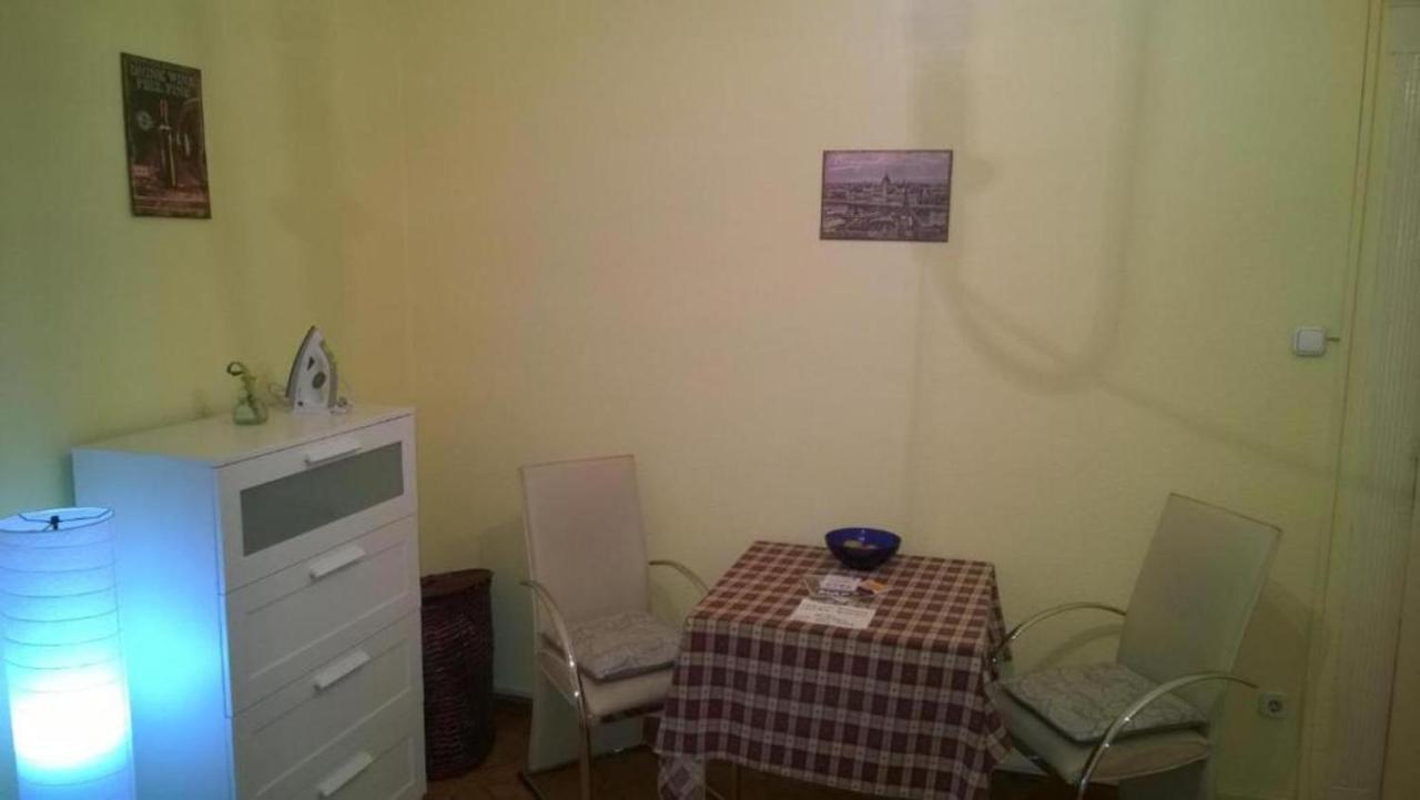 White Ship Apartman Budapest Eksteriør billede